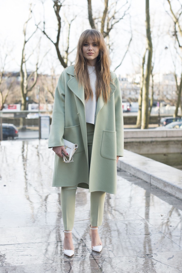 tenue hiver vert sauge pastel manteau oversize
