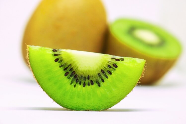 vertus kiwi enzymes fibres troubles de digestion