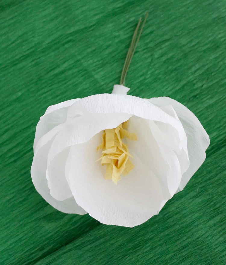 comment faire une magnolia artificielle avec du papier crêpe