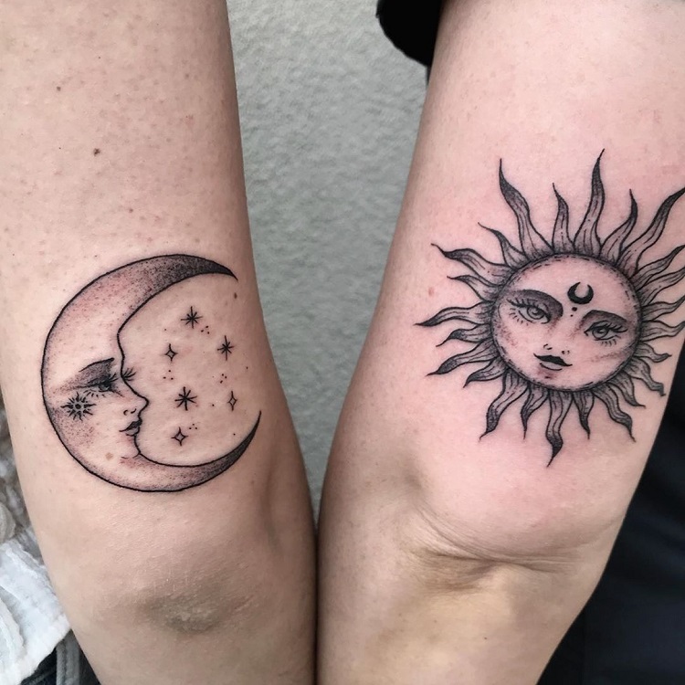Tatouage de la lune et du soleil