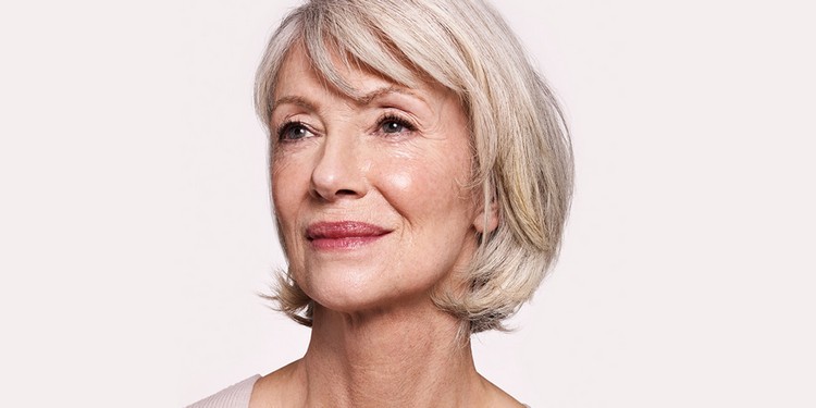 conseils maquillage peau mature femmes 50 60 ans