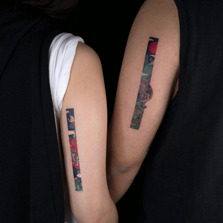 idée tatouage couple rectangle coloré