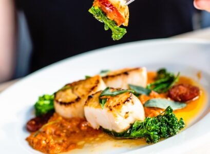 recette noix Saint Jacques poelees sauce broccolini