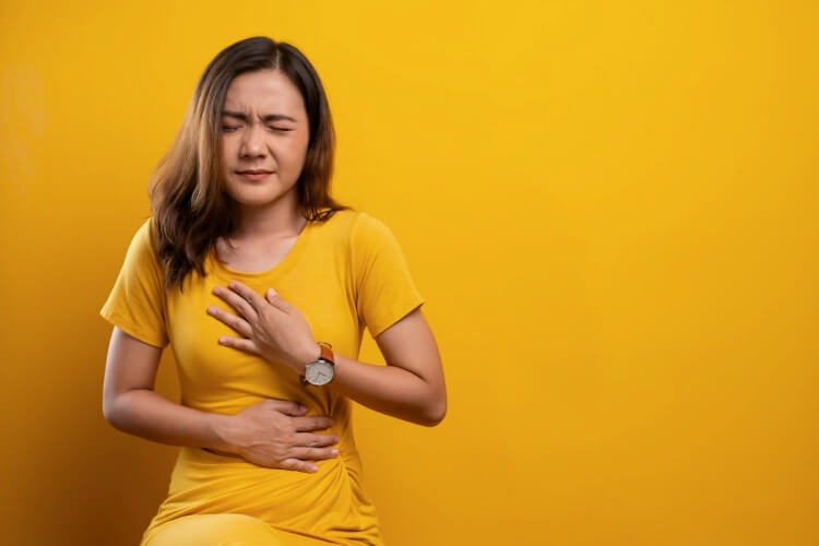 reflux gastrique cause symptômes traitement