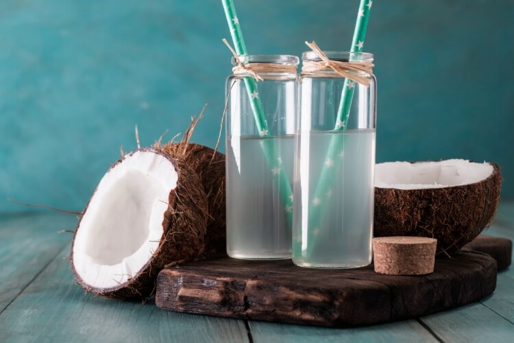 remontée acide que faire boire eau de coco