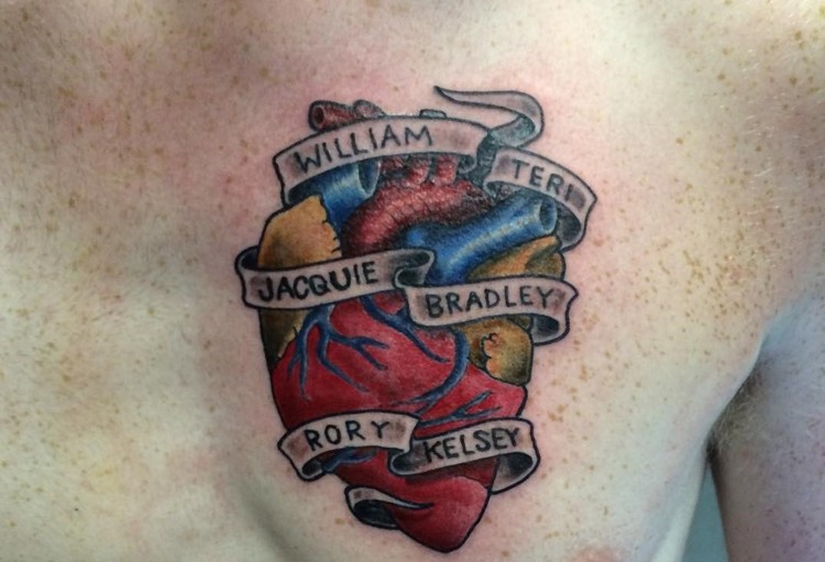 tatouage coeur anatomique noms enfants couleurs oldschool