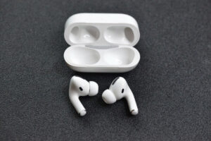 comment nettoyer ses airpods efficacement