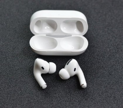 comment nettoyer ses airpods efficacement