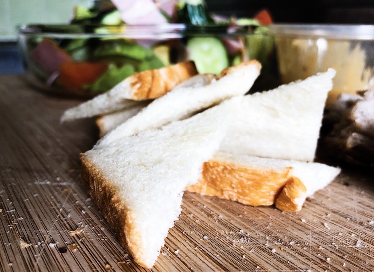 manger trop de pain blanc conséquences santé prédiabète hypertension