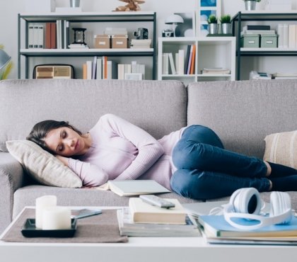 positions pour dormir laquelle choisir quatre postures laquelle est la meilleure avantages inconvénients