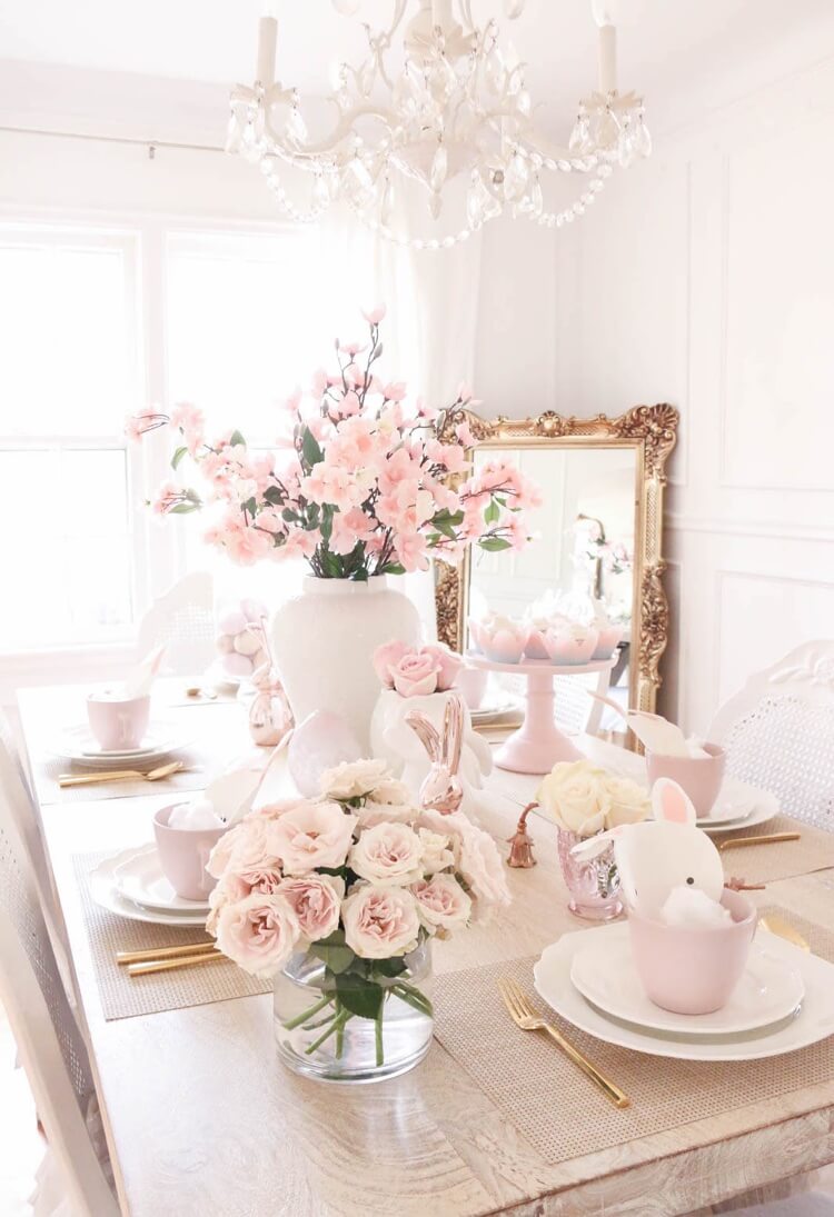 table Paques 2021 rose pastel deco florale romantique