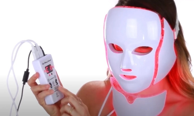 Masque Led Visage Le Secret De La Jeunesse Des Stars