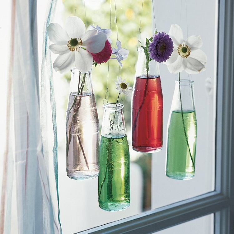 activité manuelle déco récup bouteilles en verre détournées vase
