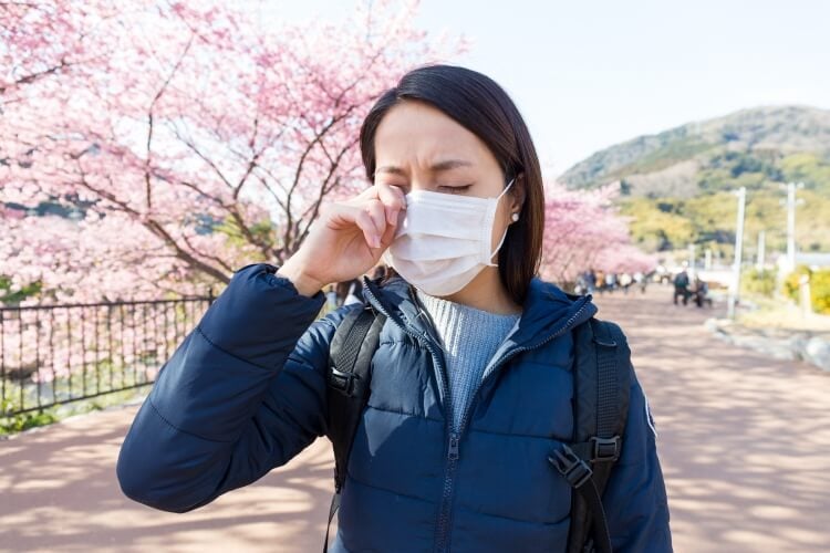 allergie au pollen symptomes augmentation toux asthme respiration sifflante