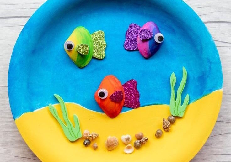 bricolage aquarium avec assiette papier poissons coquillages mer