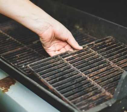 comment nettoyer une grille de barbecue rouillée badigeonner huile olive