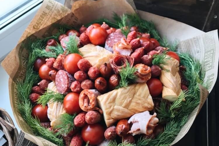 Bouquet de charcuterie : le cadeau gourmand insolite par excellence