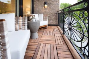 renovation balcon caillebotis bois garde corps fer forge