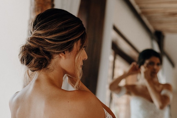 Chignon bohème chic : 20+ looks de soirée et de mariage