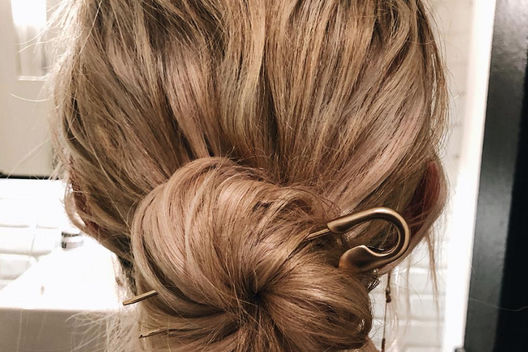 Chignon bohème chic : 20+ looks de soirée et de mariage