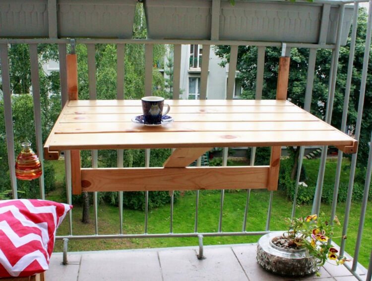 fabriquer table balcon palette proposition table balcon pliante