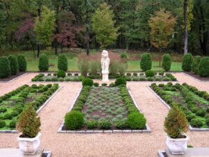 jardin à la française panorama statues jardinières