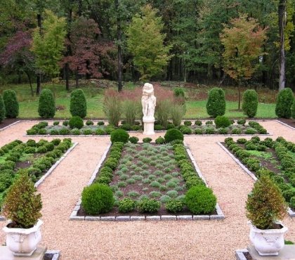 jardin à la française panorama statues jardinières