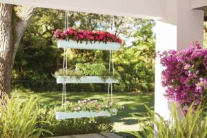 jardinière gouttière suspendue véranda bégonia impatiens