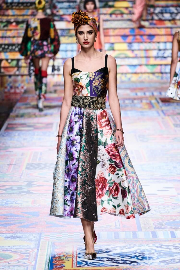 robe été 2021 effet patchwork Dolce Gabbana Milan-Fashion Week