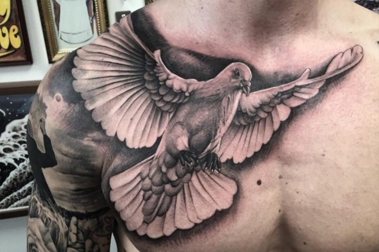 Tatouage colombe homme et femme - signification et 25 modèles