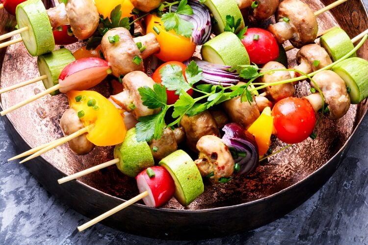 Brochette de légume barbecue- les secrètes de la cuisine vegan