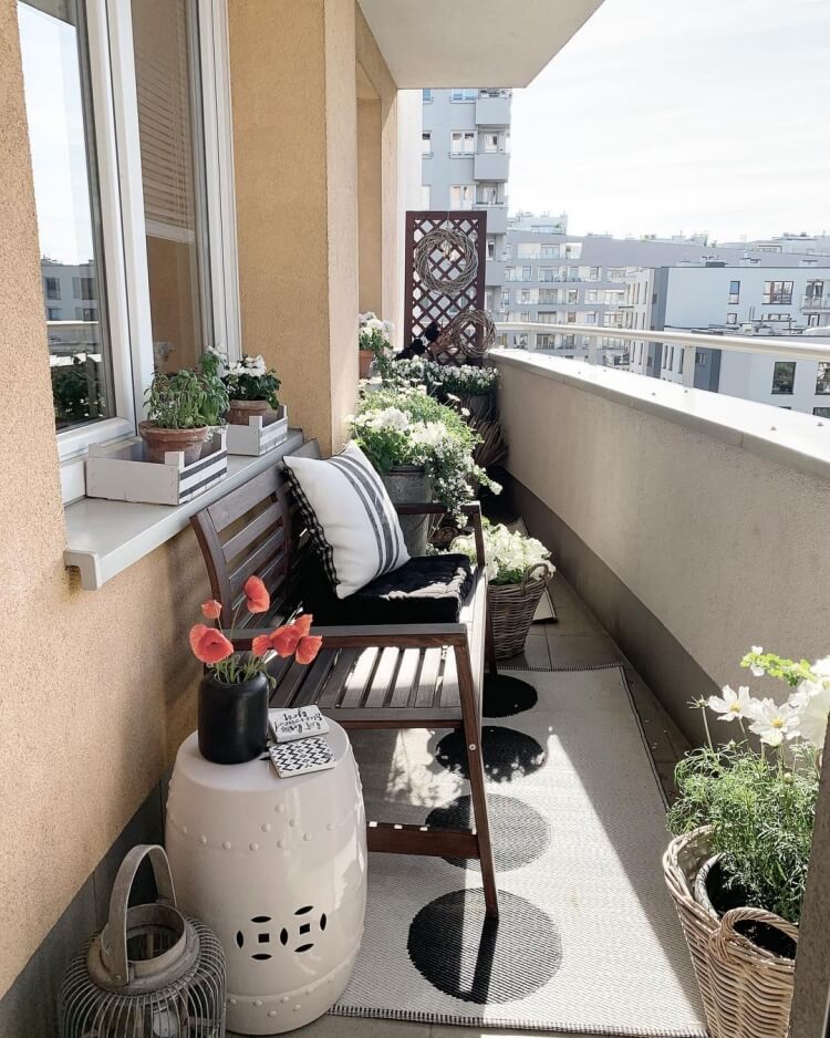 amenager un balcon filant parisien tapis d'extérieur