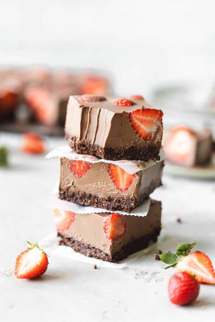 brownie à la fraise et chocolat dessert végétalien facile et rapide