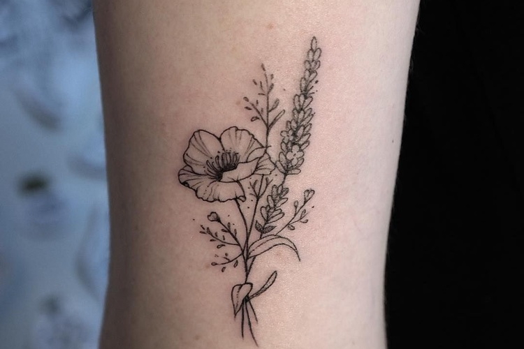Tatouage Lavande Noir Et Blanc