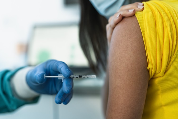 3e dose vaccin Pfizer développement protection contre les variants anticorps neutralisants vaccination coronavirus