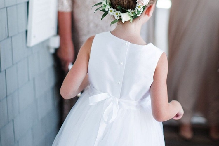 Coiffure mariage petite fille - 30+ idées pour tout type de cheveux