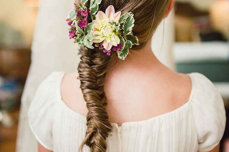 Coiffure mariage petite fille - 30+ idées pour tout type de cheveux