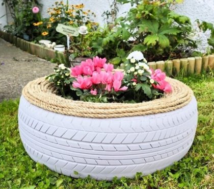 décoration de jardin récup diy jardinière pneu recyclé
