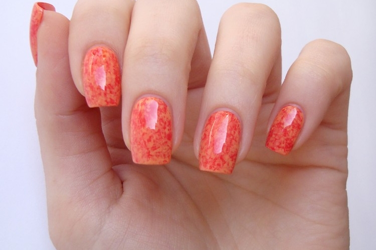 Ongles corail été 2021 - les top 20 idées repérées sur Pinterest