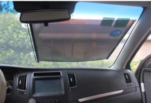 pare-soleil voiture efficacité type rétractable moins encombrant