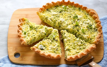 tarte à la courgette chèvre oigonns verts recette classique facile