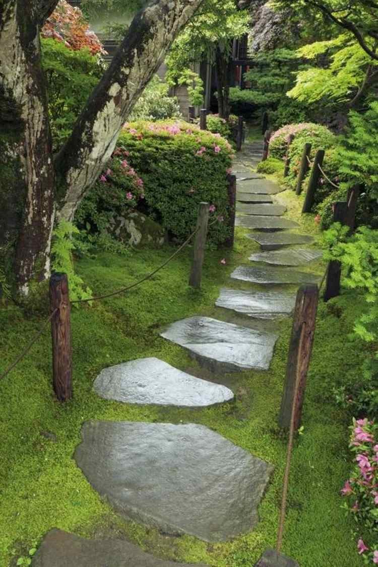 allée jardin pas cher pas japonais grandes dalles pierre naturelle
