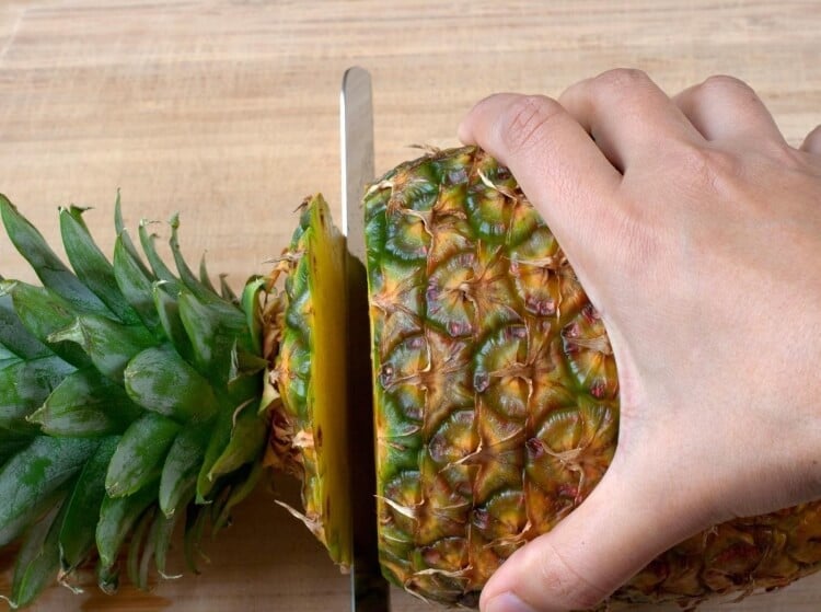 comment couper ananas technique simple