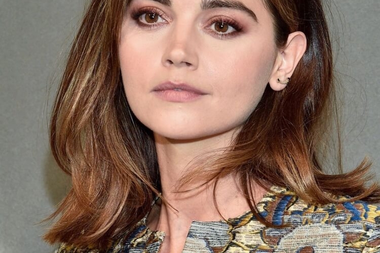 Coupe courte femme 2021 visage rond pour un look iconique et flatteur