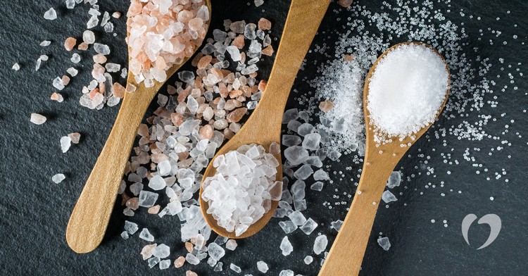 réduire apport sodium chevilles gonflées remède naturel moins sel