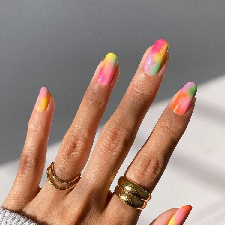 tie and dye ongle astuce