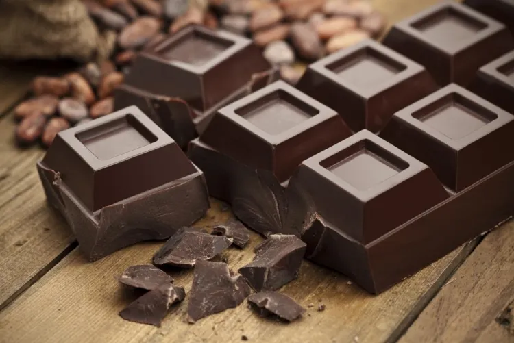 aliments qui boostent le système immunitaire chocolat noir stimuler organisme