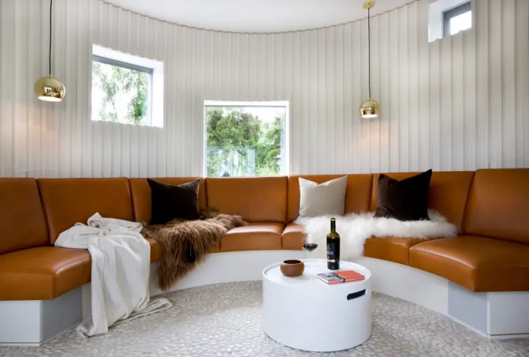 canapé en cuir minimaliste scandinave
