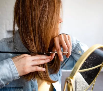 comment se couper les cheveux seule homme femme court droit