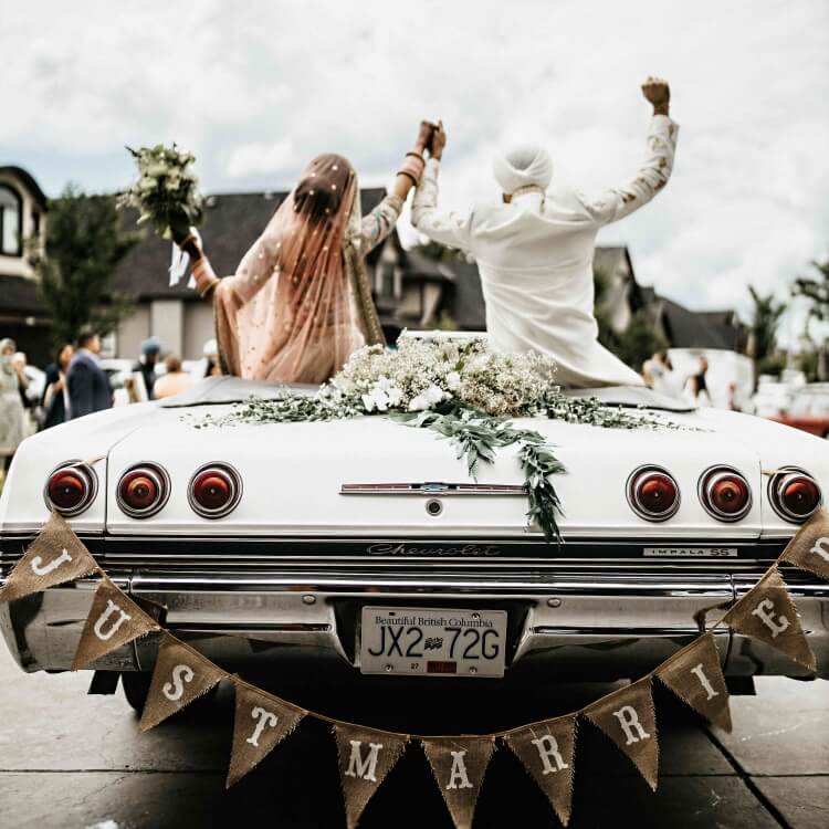 décoration voiture mariage just married cordon de fanion
